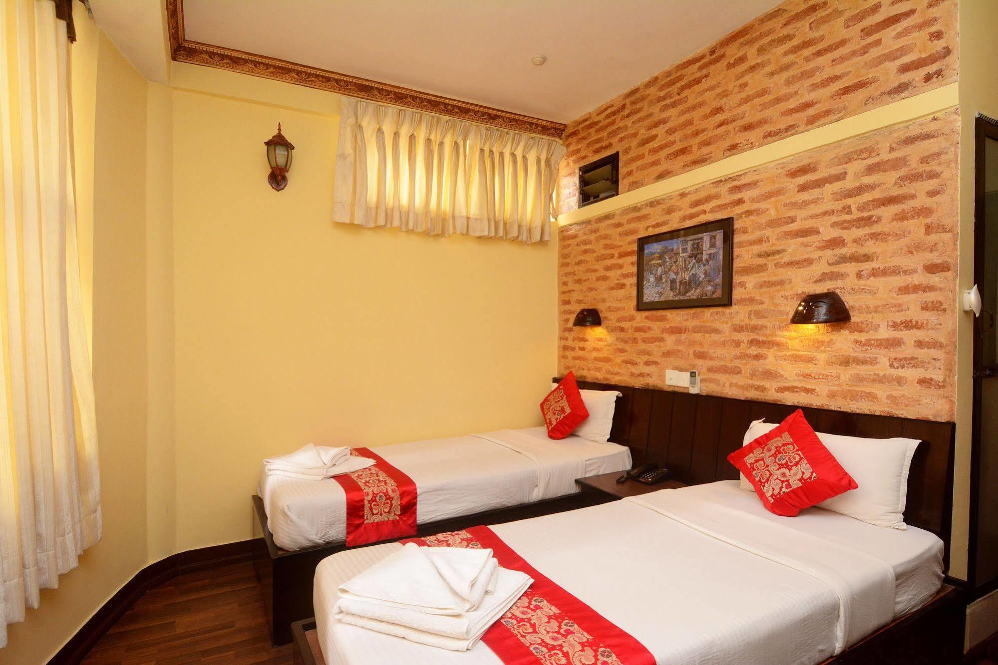 Dream Nepal Hotel And Apartment Katmandu Dış mekan fotoğraf
