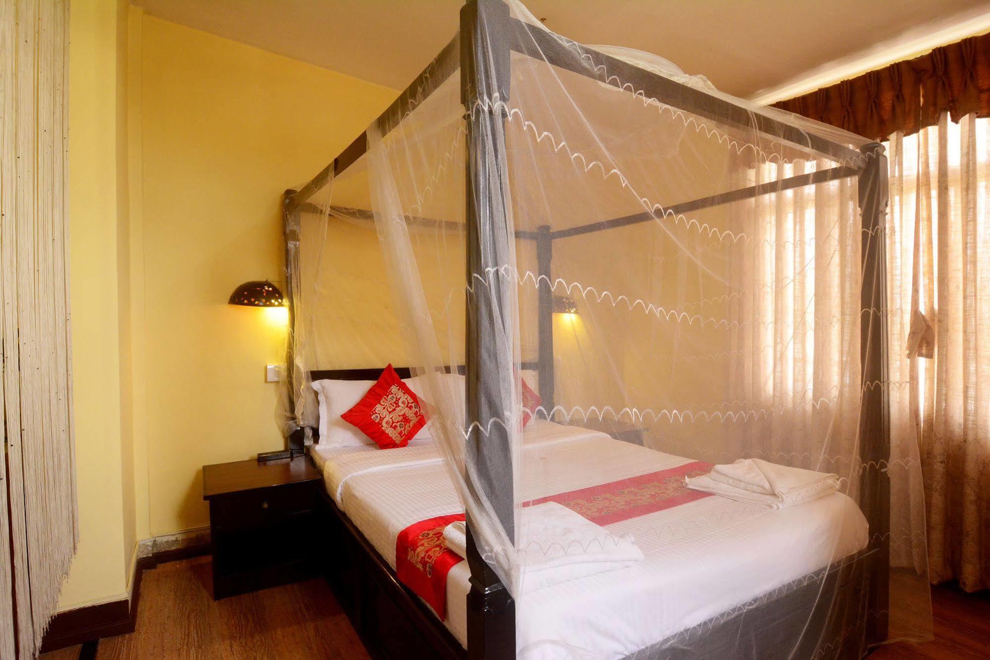 Dream Nepal Hotel And Apartment Katmandu Dış mekan fotoğraf