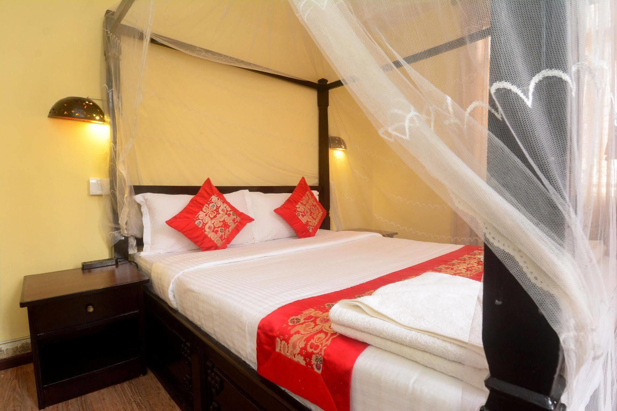 Dream Nepal Hotel And Apartment Katmandu Dış mekan fotoğraf